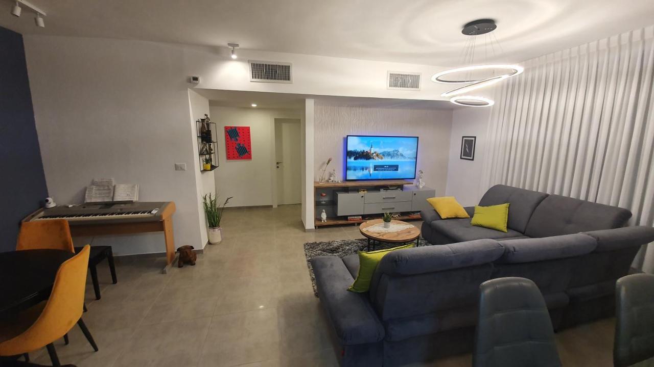 Tami Rooms Nahariya Exterior photo